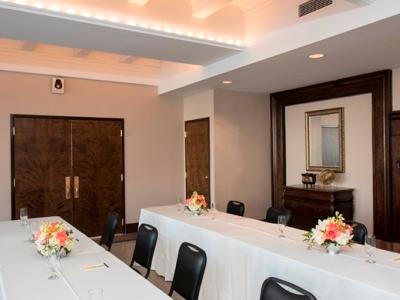 أفضل العروض ل هيلتون جاردنان لاويسفيل وسط المدينه لويسفيل 