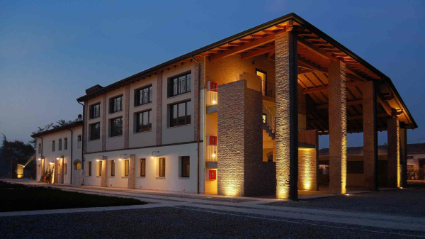 Best offers for Corte Della Rocca Bassa Verona