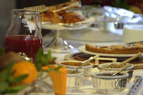 Best offers for Delser/ Ars Hospitandi Verona