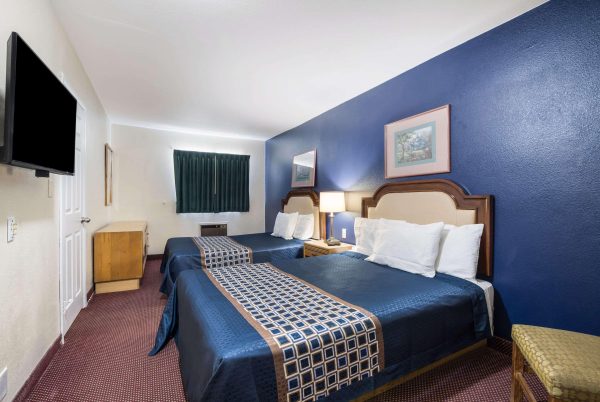 Best offers for Rodeway Inn & Suites Blythe I-10 Blythe