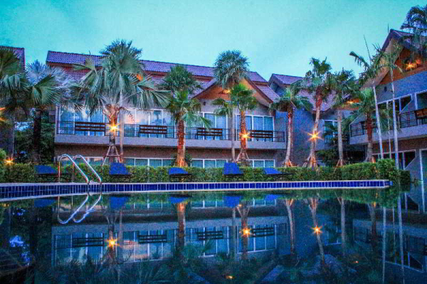 أفضل العروض ل Taman Spa Resort فيتسانولوك 