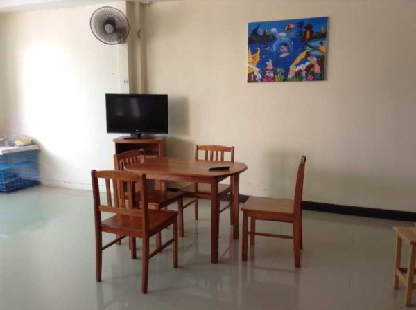 أفضل العروض ل ورنج جورجى فارم كوتاجىس نوبارات ذارا