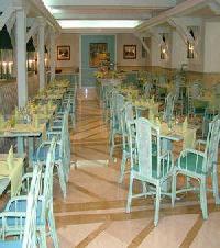 أفضل العروض ل  شاطئ مونتى كريستو