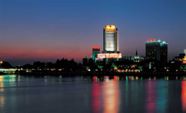أفضل العروض ل Golden Port نينجبو
