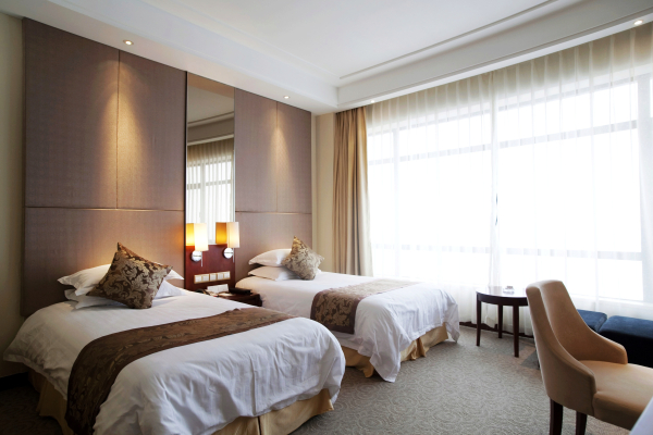 أفضل العروض ل Longting New Century Hotel Qiandao Lake Hangzhou هانغتشو