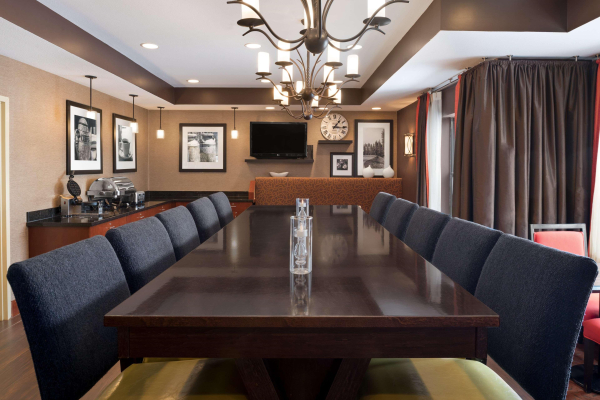 أفضل العروض ل هامبتونان مينيبوليس/ست. باال-وودباري وودبوري