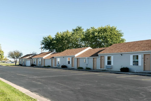 Best offers for RODEWAY INN & SUITES Austin 