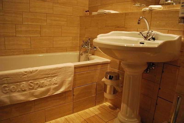 Best offers for Gold Spring Hanover