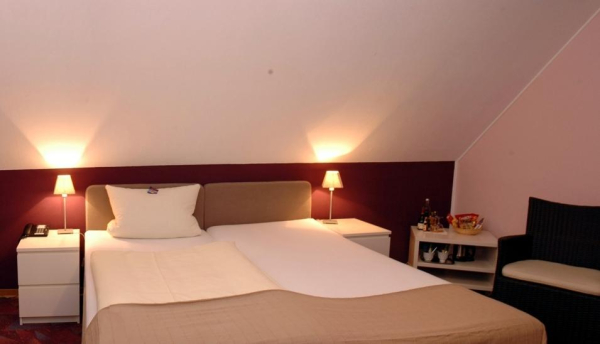 Best offers for Hotel Berghof Hanover