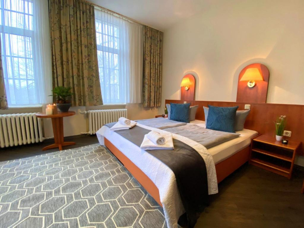 Best offers for REGIOHOTEL Quedlinburger Hof Quedlinburg Magdeburg