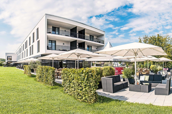 Best offers for Schlosshotel Park Consul Nordlingen