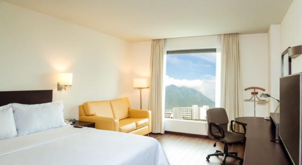 أفضل العروض ل Fiesta Inn Monterrey Tecnologico مونتى ريى