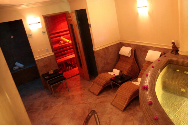 أفضل العروض ل Hotel Real Del Bosque Golf And Spa باتشوكا
