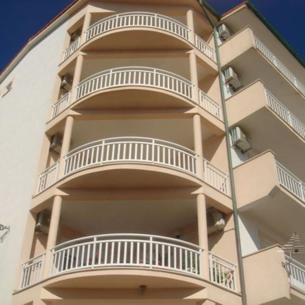 أفضل العروض ل فيلا كاتارينا أوميس