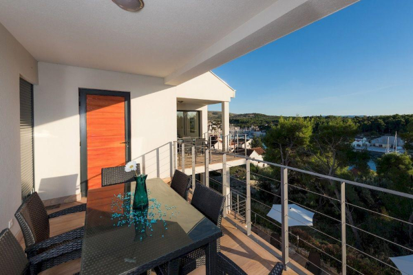 Best offers for Villa Old Mill Brac   Island