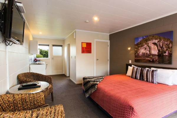 Best offers for Accent On Taupo Motor Lodge Taupo