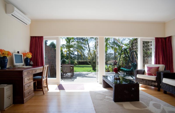 Best offers for 88 Lodge Bed & Breakfast Bay of Islands Beach