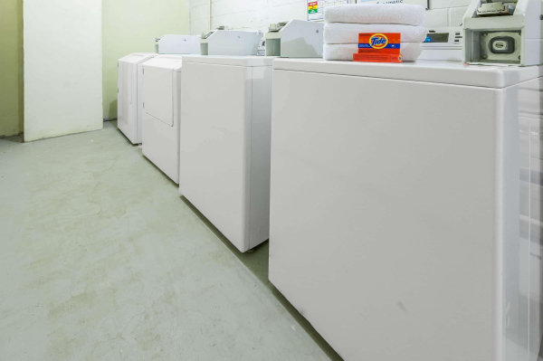 Best offers for Howard Johnson Hotel by Wyndham Edmonton Edmonton