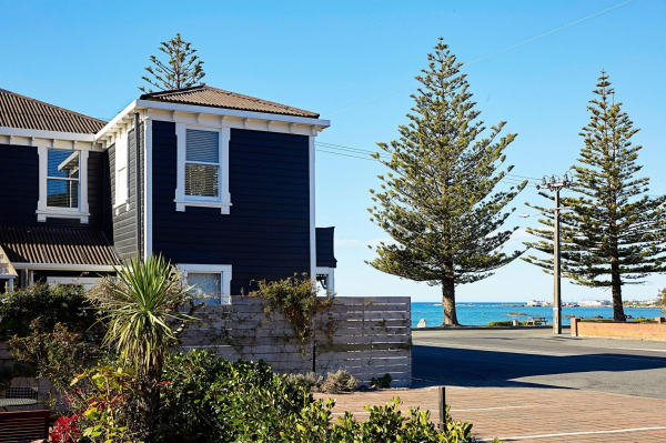 أفضل العروض ل  كريست تشيرش