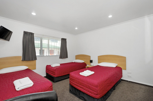 أفضل العروض ل The Lakes Motel كريست تشيرش