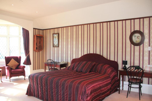 Best offers for Eliza's Manor Boutique Hotel Christchurch
