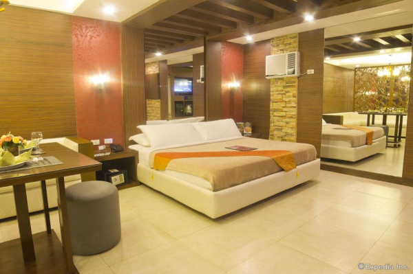 Best offers for Victoria Court Las Pinas Manila