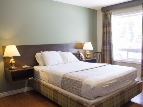 Best offers for Leelas Villa Inn Flesherton Collingwood
