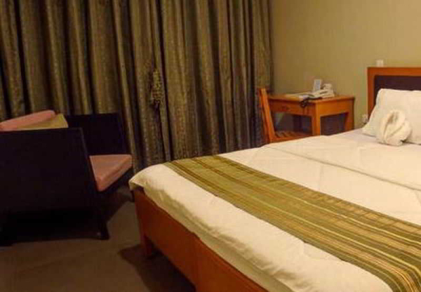 أفضل العروض ل ف يونتارو باصينس سويتس سيبو 