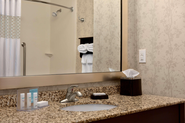 Best offers for Hampton Inn & Suites Parkersburg Downtown Parkersburg