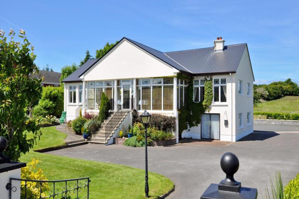 Best offers for Rowanville Lodge Sligo