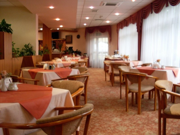 أفضل العروض ل Justyna Hotel كراكوو 