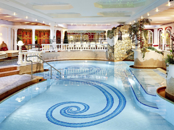 Best offers for Neue Post Mayrhofen