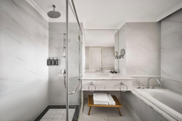 أفضل العروض ل  هو تشي منه