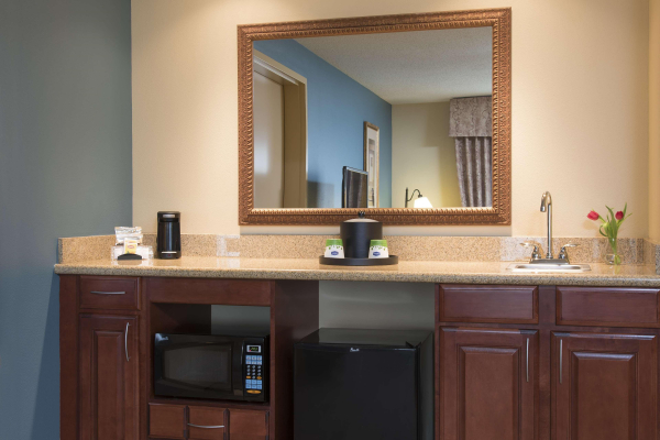 Best offers for Hampton Inn & Suites Bloomington-Normal Normal 