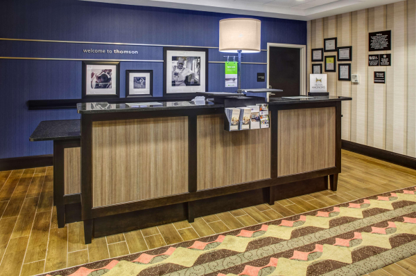 Best offers for Hampton Inn Thomson Thomson