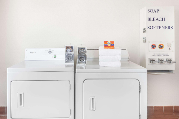 أفضل العروض ل سابر 8 فونيكس مترو نورث فونيكس 