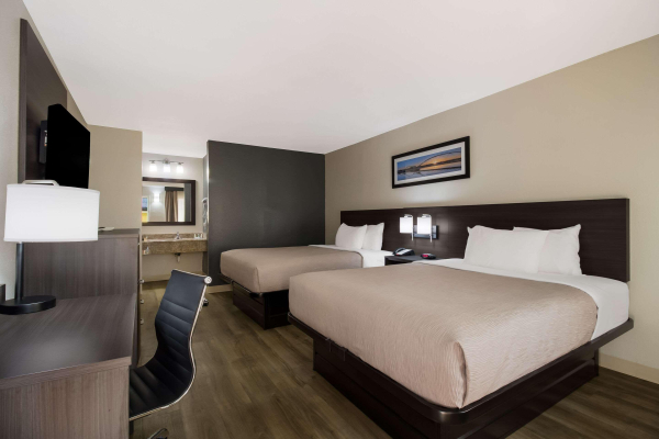 أفضل العروض ل ك يواليتيان كوليسام نورذ تشارلستون