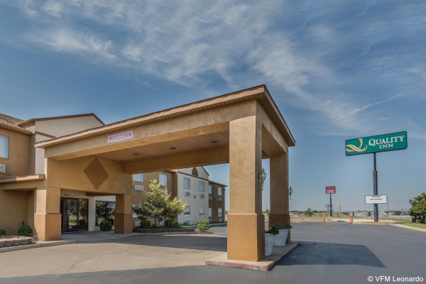 أفضل العروض ل Quality Inn West Memphis I-40 وست ممفيس 
