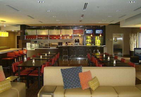 أفضل العروض ل كورتيارد نو هافنارانجى/ميلفورد أورانج