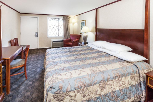 Best offers for KNIGHTS INN MICHIGAN CITY Michigan City