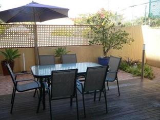 Best offers for Sundeck Garden Apartments Sunshine Coast 
