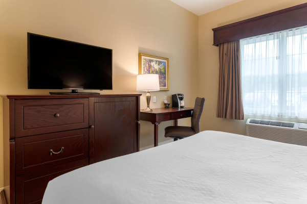 أفضل العروض ل Best Western Plus Fredericton Hotel & Suites فردريكتون