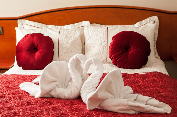 أفضل العروض ل مركيور بارتون ابون ترنت نوتون بارك نوتون سولناي