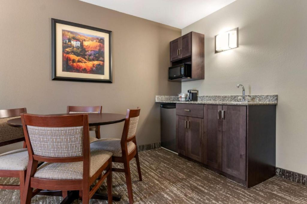 Best offers for Best Western Plus Pembina Inn & Suites Winnipeg