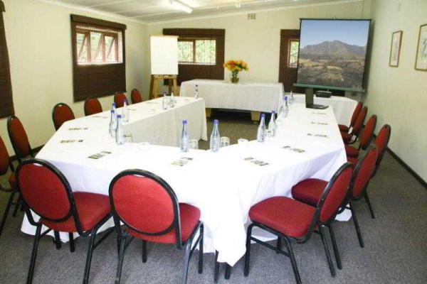 Best offers for Eight Bells Mountain Inn Ruiterbos