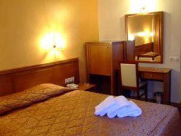 Best offers for Crystal City Athens