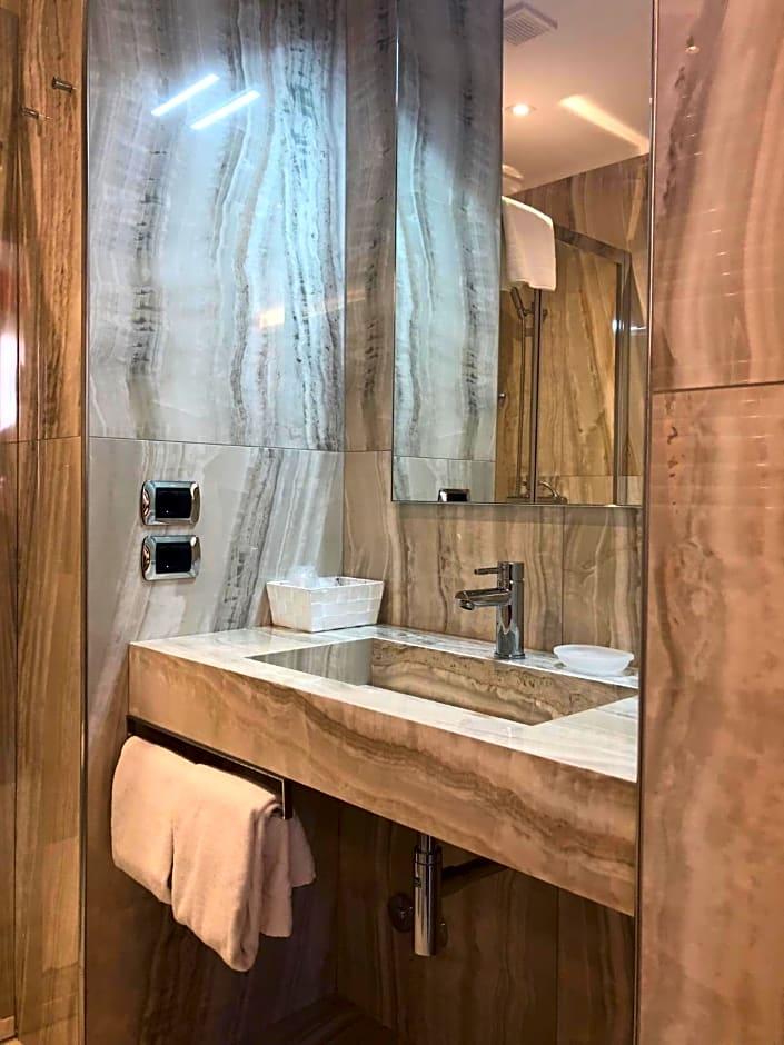 Best offers for Hotel Leonardo Venice