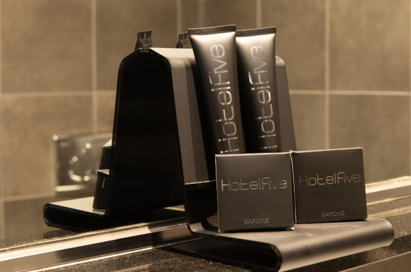 أفضل العروض ل فندق فيف ميلانو