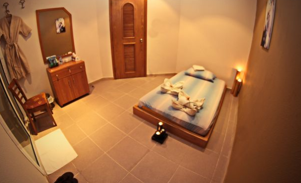 Best offers for Madisson Jounieh Juniyah