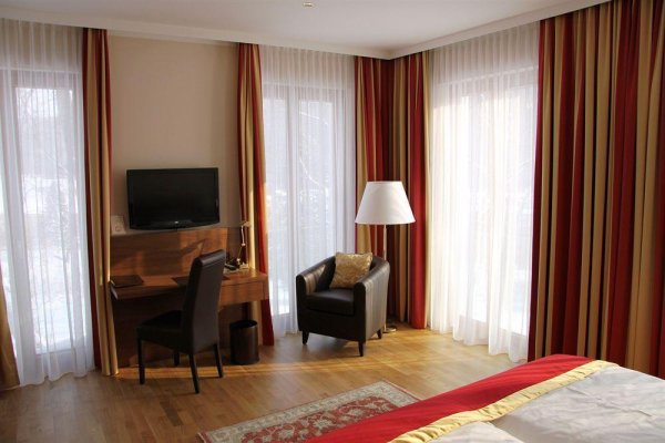 Best offers for Schlosspark Mauerbach Vienna